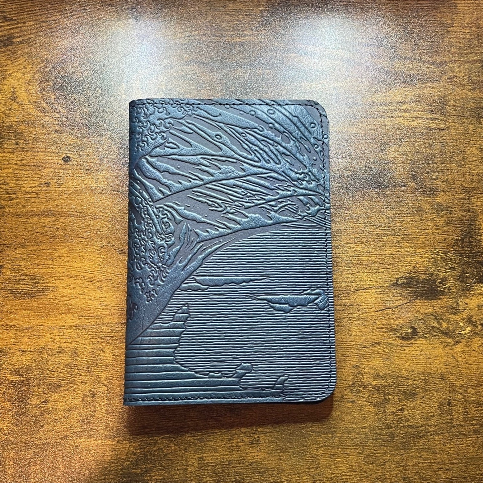 Oberon Design Navy Leather Great Wave Refillable 4″x6″ Notebook Cover Hokusai