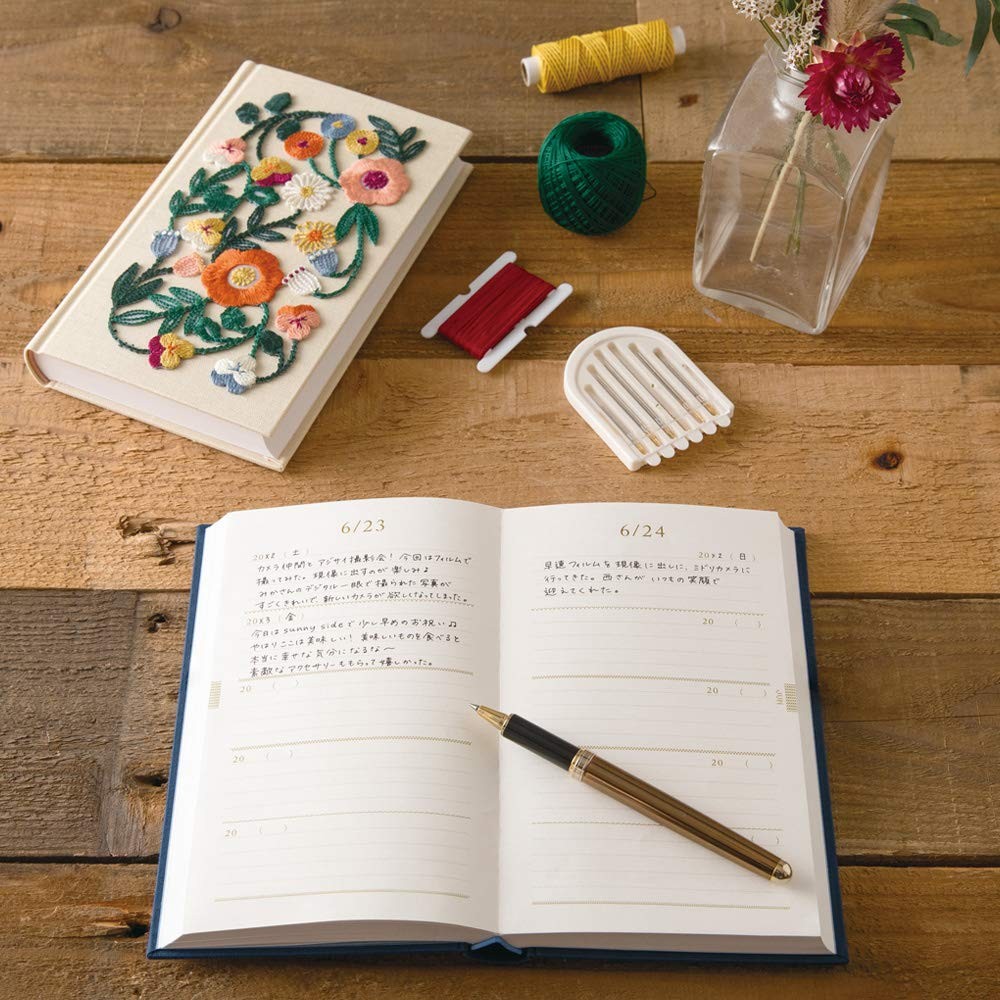 Designphil Diary 12883006 5 Years Consecutive Embroidery Floral Beige
