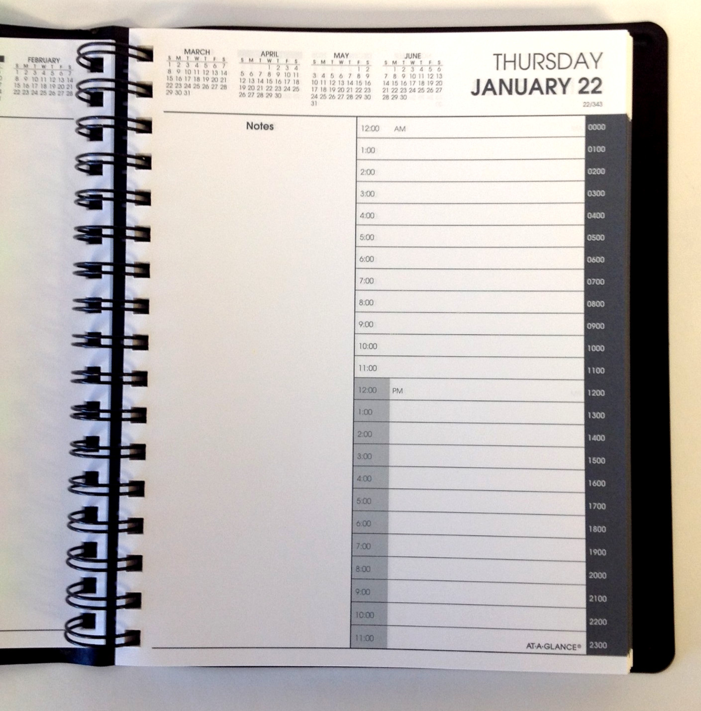 2026 At-A-Glance 70-824-05 My Day 24/7 Daily Appointment Book 7″ x 8-3/4″ Black