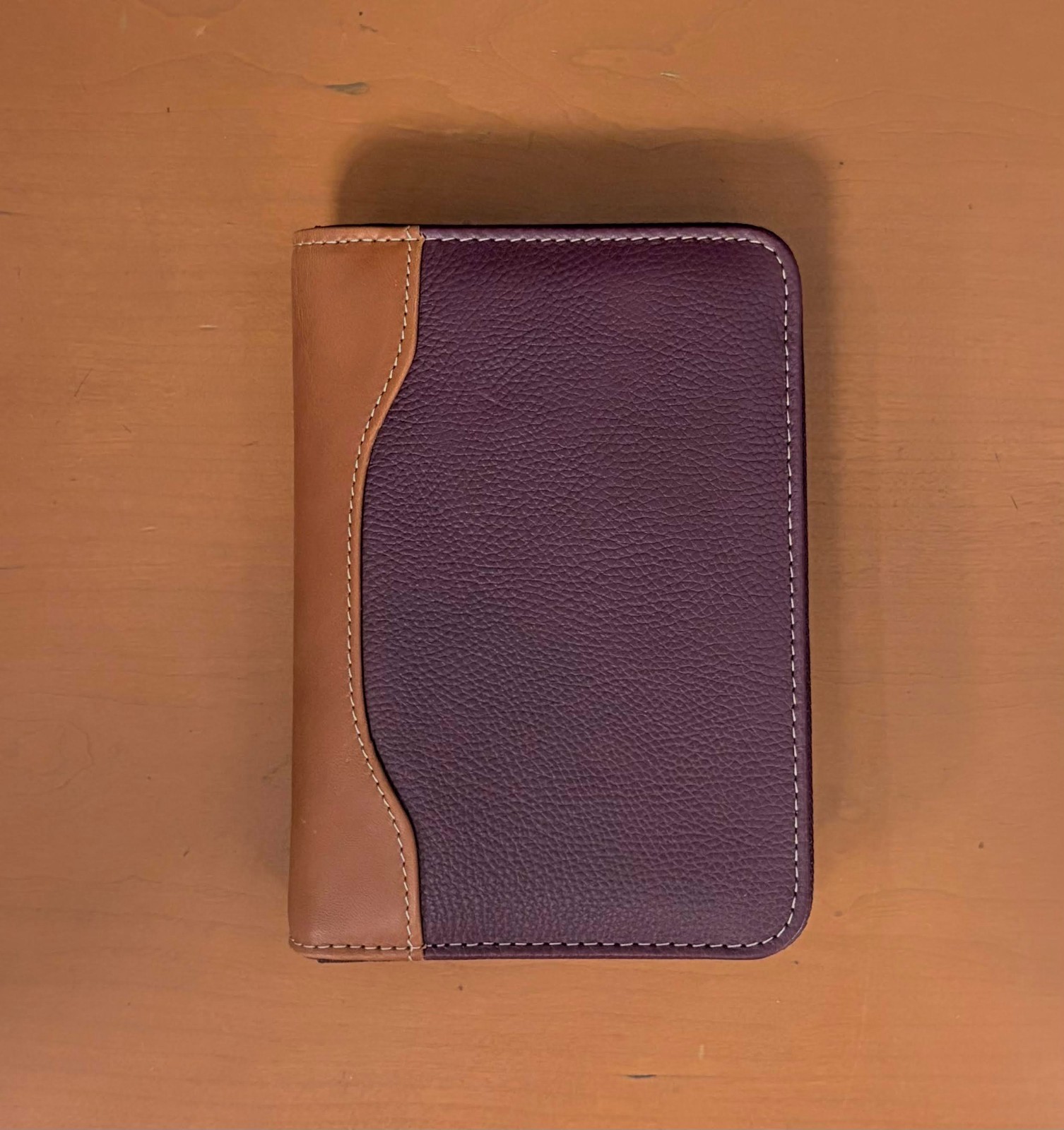 Pocket Franklin Covey Libby Leather Binder | Burgundy/Tan | .875” Rings