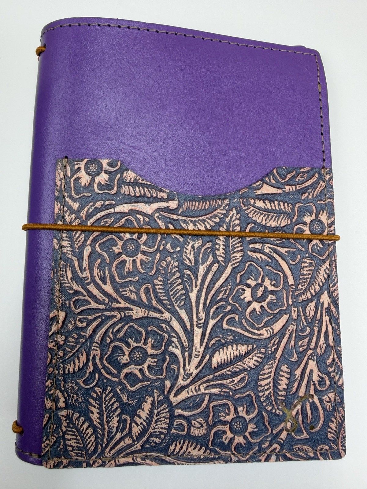 Sojourner Pocket TN Purple Leather Traveler’s Notebook Floral Cover