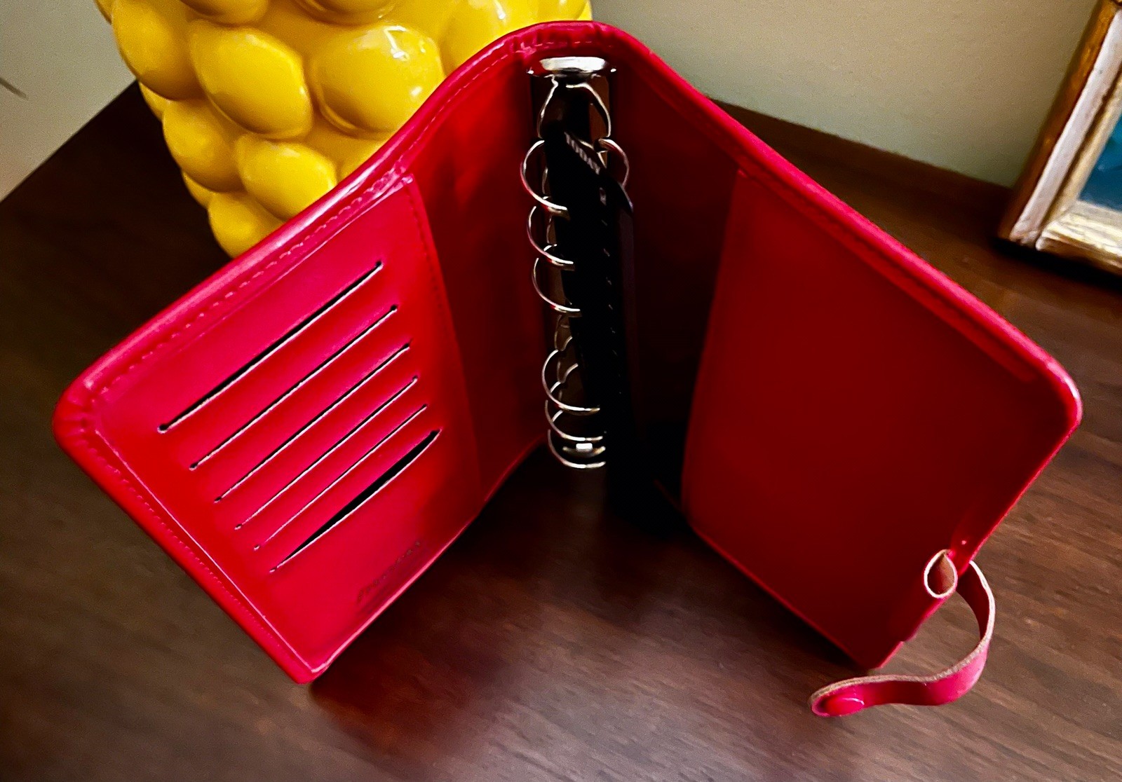 Vintage Filofax Personal Keswick 6-Ring Organizer Planner Red EUC