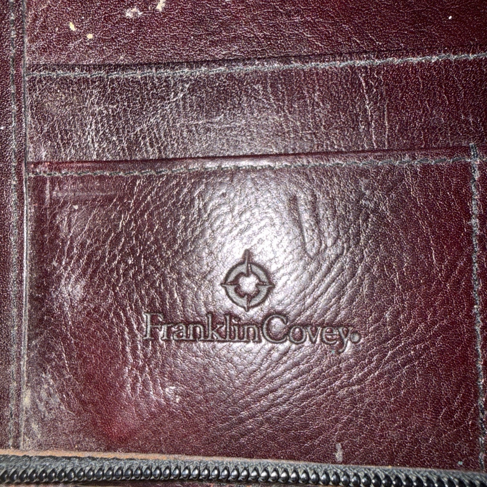Franklin Covey Classic Burgundy Leather 7 Ring Binder Zipper Close