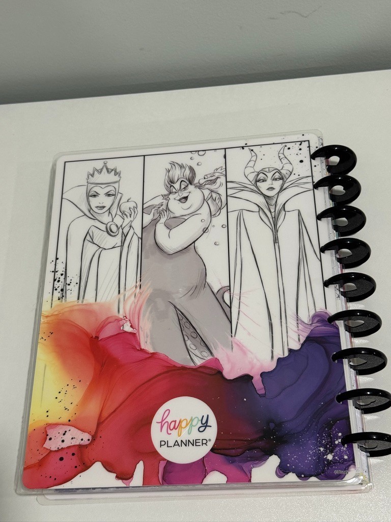 Undated Disney© Villains Classic Vertical Happy Planner