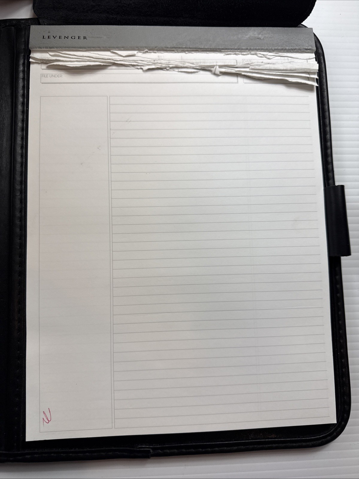 Levenger Leather Pro Folio Letter Size Smooth Black Notebook 13×11”