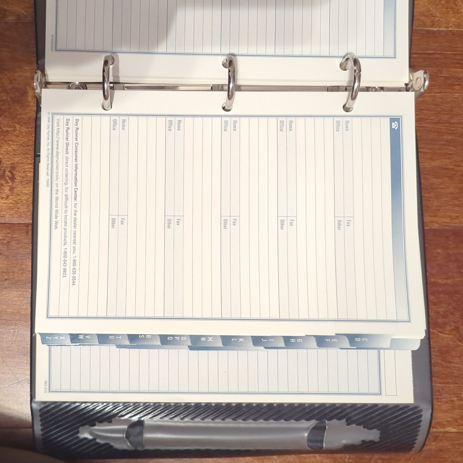 Vtg DAY RUNNER 3 Ring Fact Centre Planner Organizer Binder Vinyl Cover
