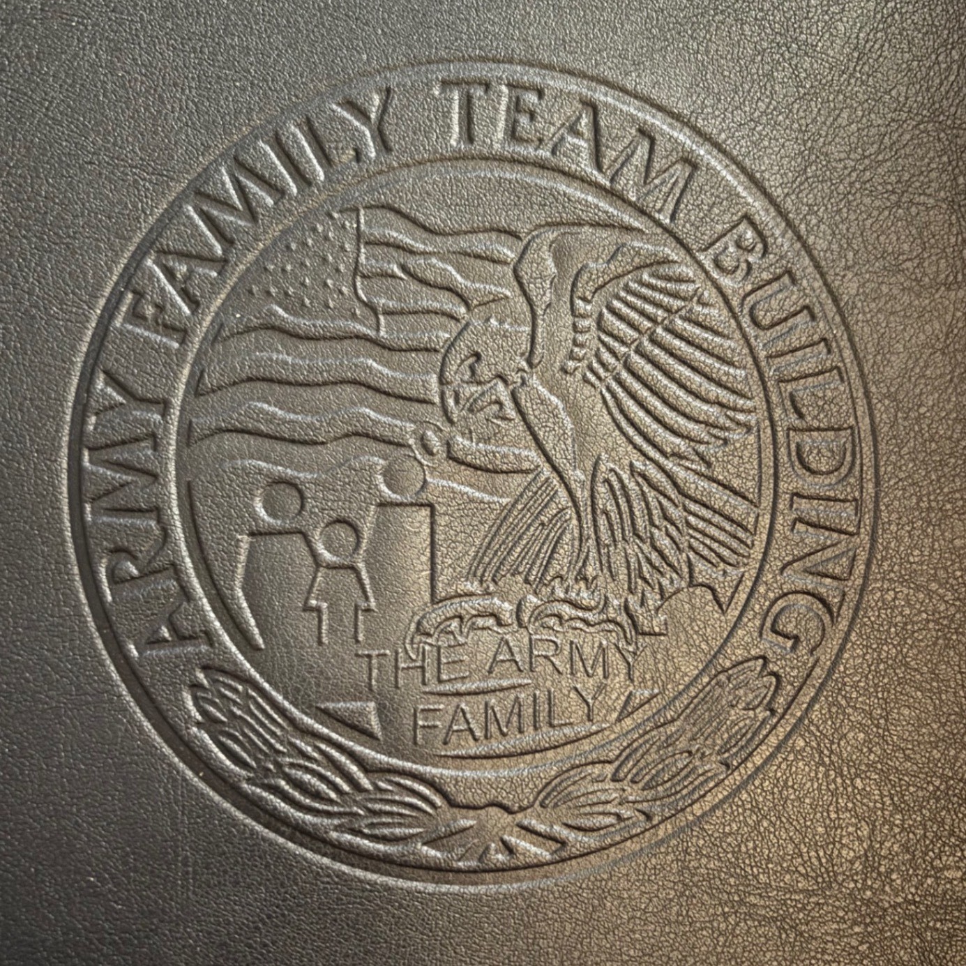 Army Family Team Building Leather Portfolio Organizer w Eagle Emblem Military