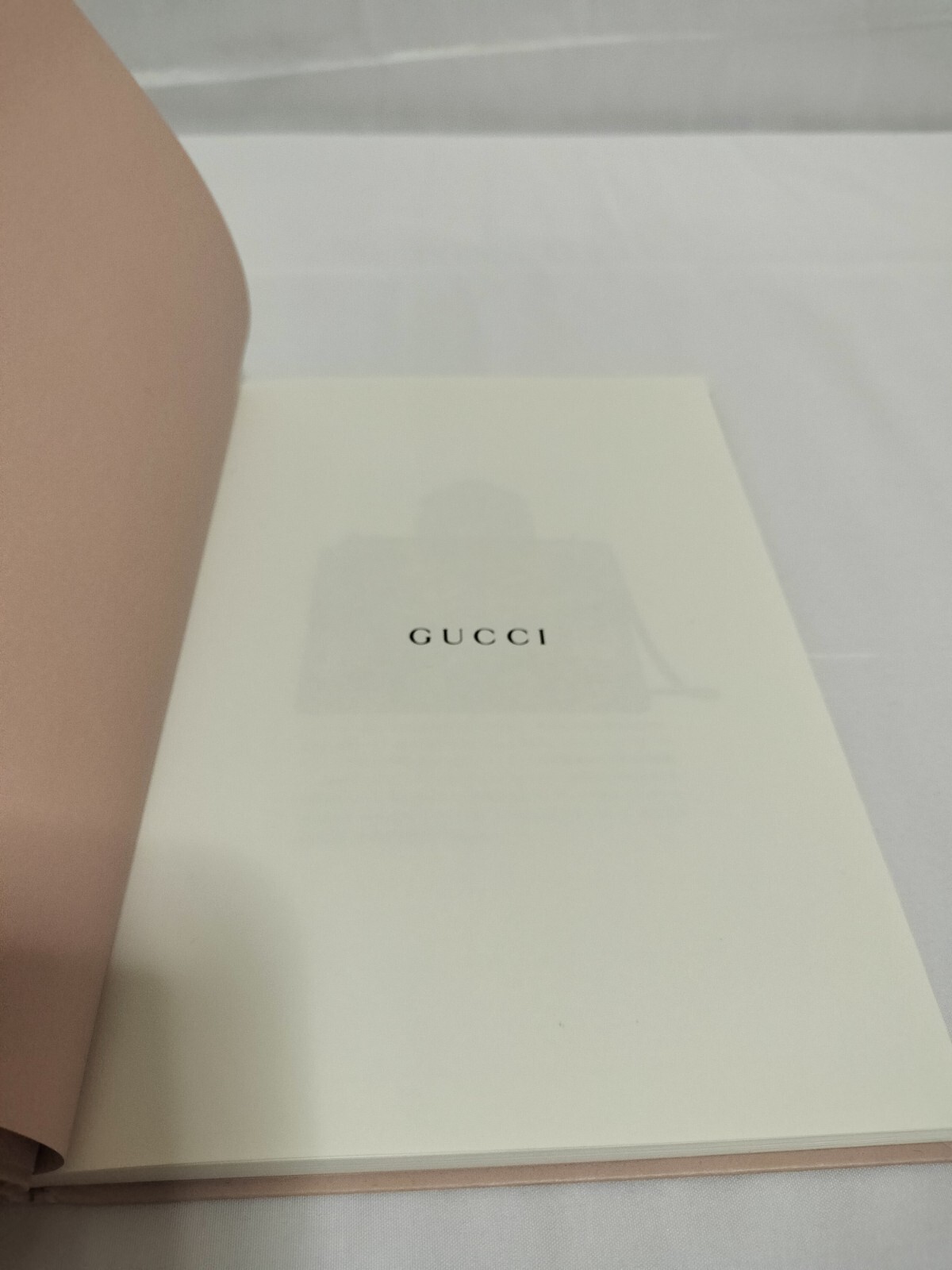 【Gucci notebook】 Supplement to a Japanese magazine. “Gucci DIY Sticker Notebook