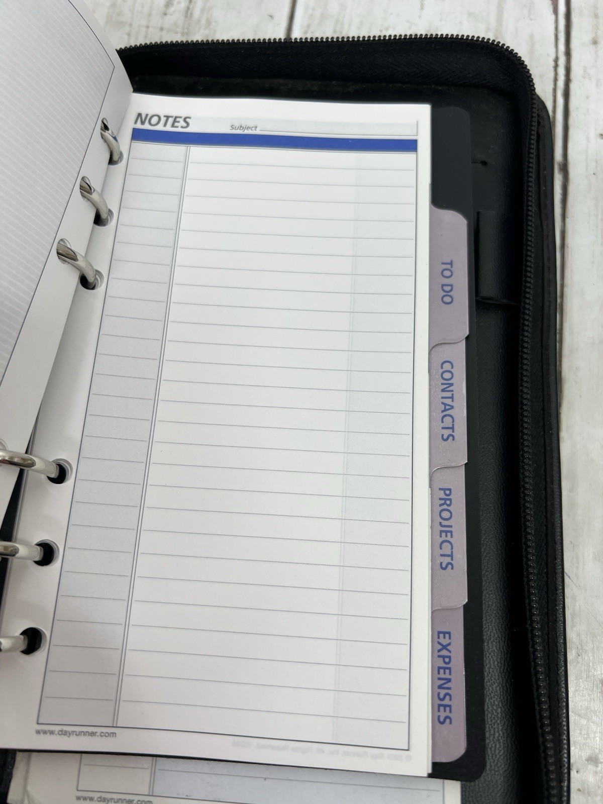 DayRunner 5×7 Spiral Planner Black Personal Organizer 2260-32 + Extra Notes