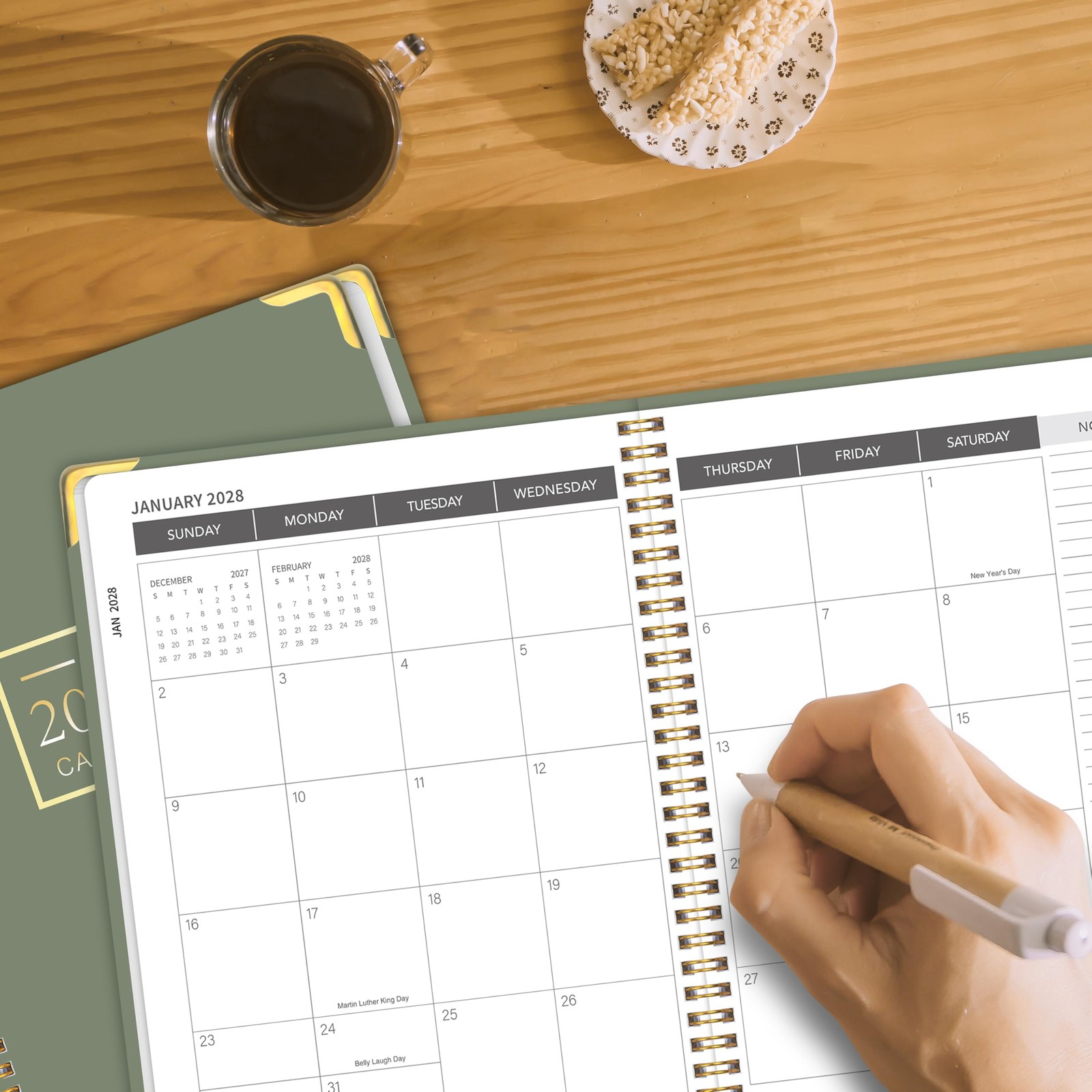 Monthly Planner 2026-2028, 36-Month Calendar, A4 Jan 2026-Dec 2028, Green