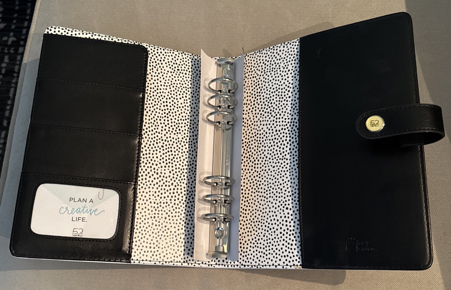 NEW The Paper Studio Agenda 6 Ring Binder – “Plan A52” BLK/WHT Stripe 9.5 x 7.5