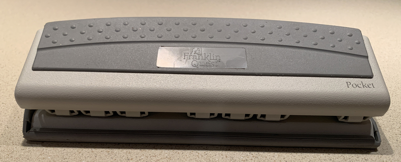 The Ergo Punch for Franklin Day Planner Pocket 6 Hole Punch 3 1/2″x 6″ Excellent