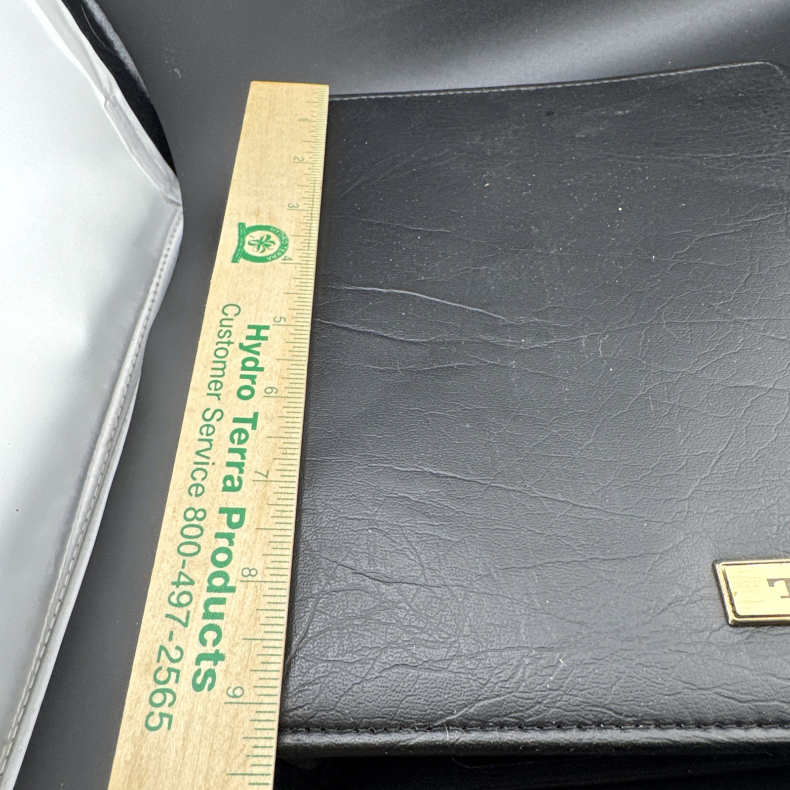 Vintage Daytimer Folder 📦