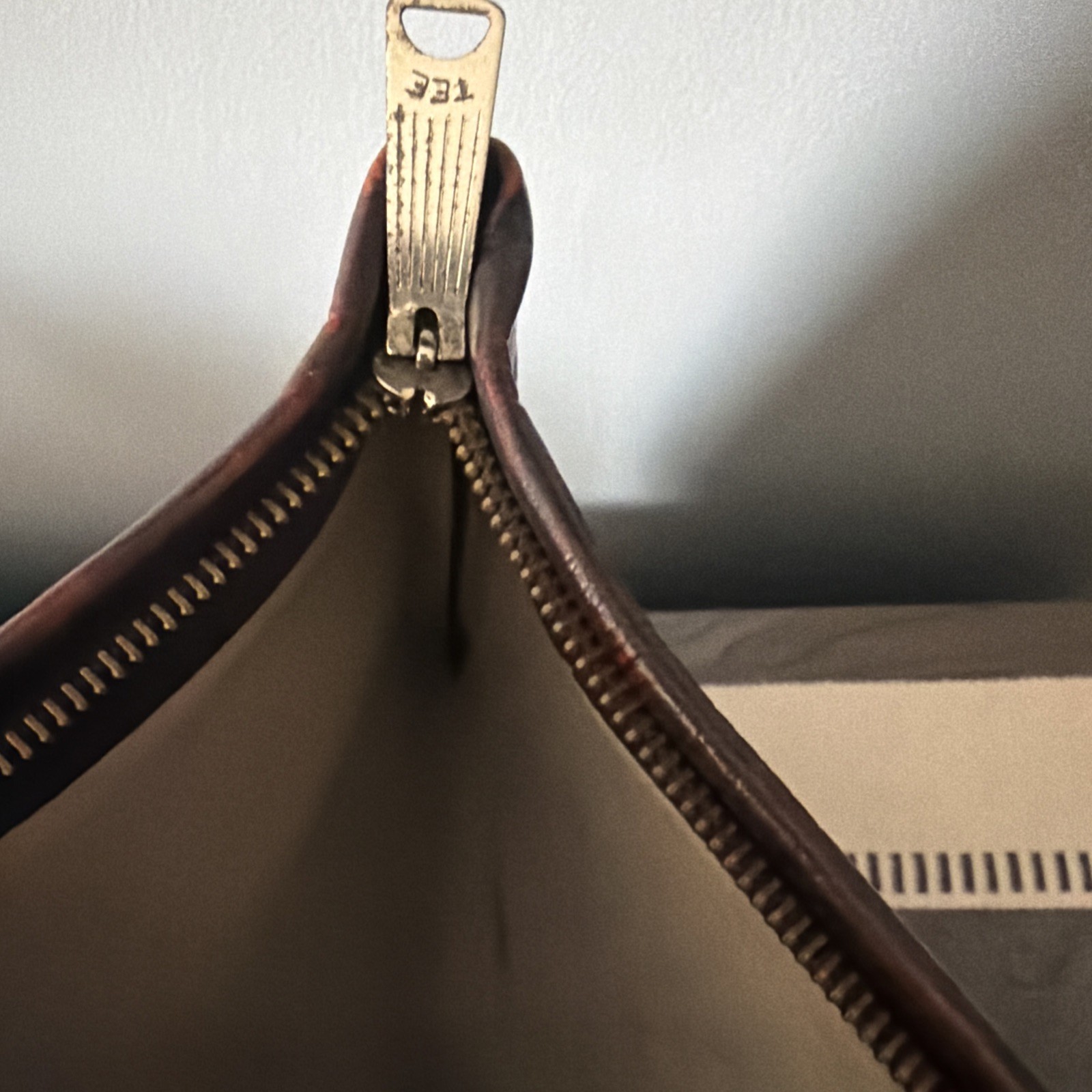 Vintage Dr. Pepper Leather Portfolio Folder Brown with Zipper 16×11