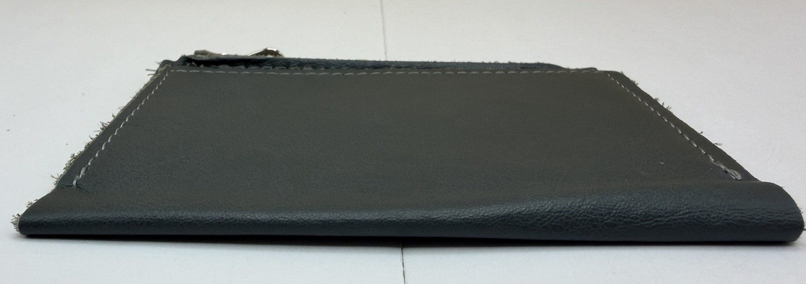 Foxy Fix Passport Leather Wallet TN Cover Gray Zip Pocket Traveler’s Notebook