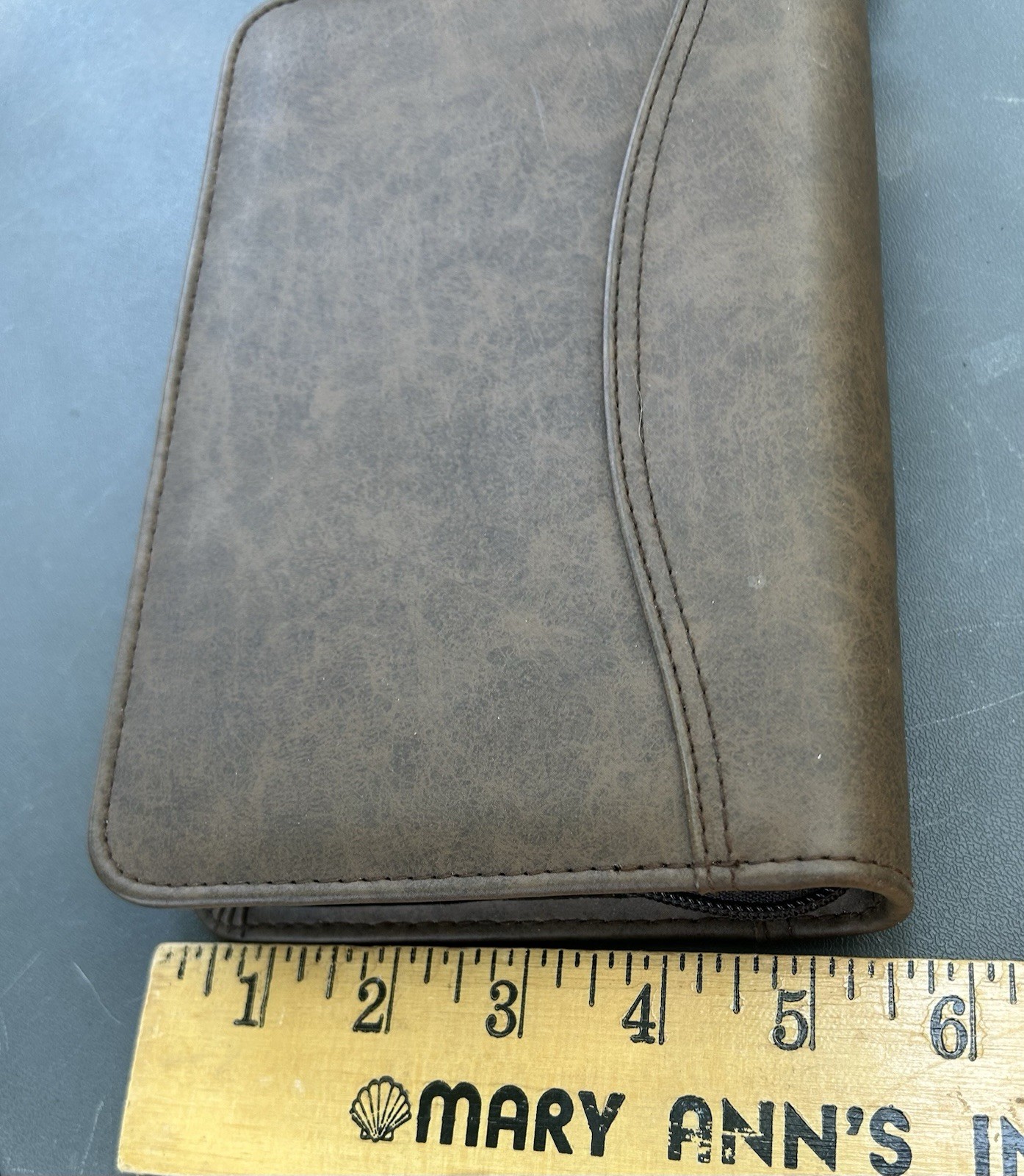 Vintage Day-Timer Brown Faux Leather Planner 6 Ring with Inserts Zip Around