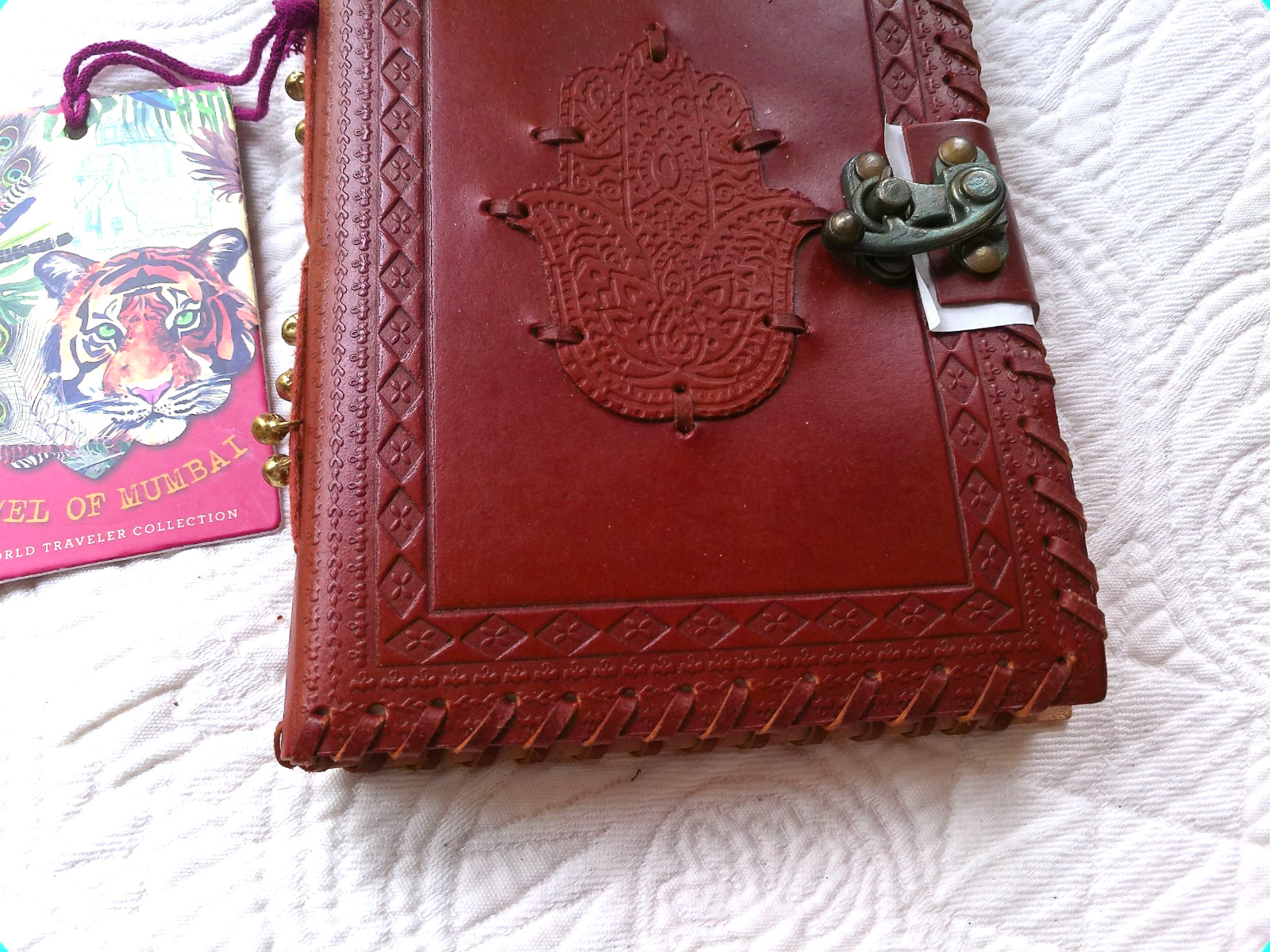JEWEL OF MUMBAI HANDMADE LEATHER JOURNAL ORNATE METAL LATCH 144 LINED PAGES D