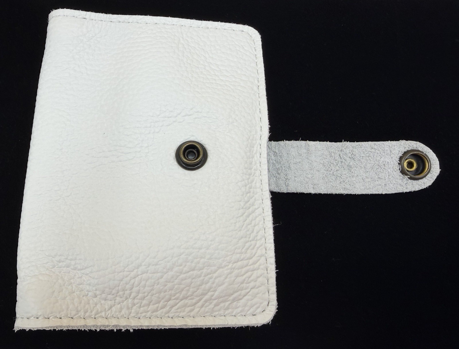 Chic Sparrow Pocket Field Notes TN White Pebbled Leather USA Planner Cover W/box