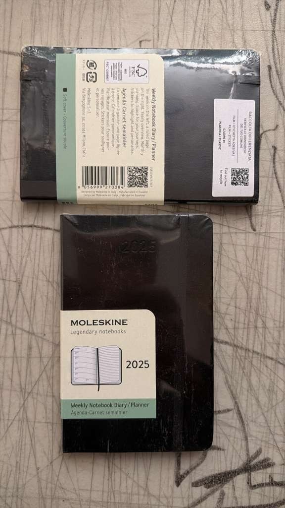 Moleskine Classic 2025 Weekly Planner – 12-Month, Soft Cover, 3.5″ x 5.5