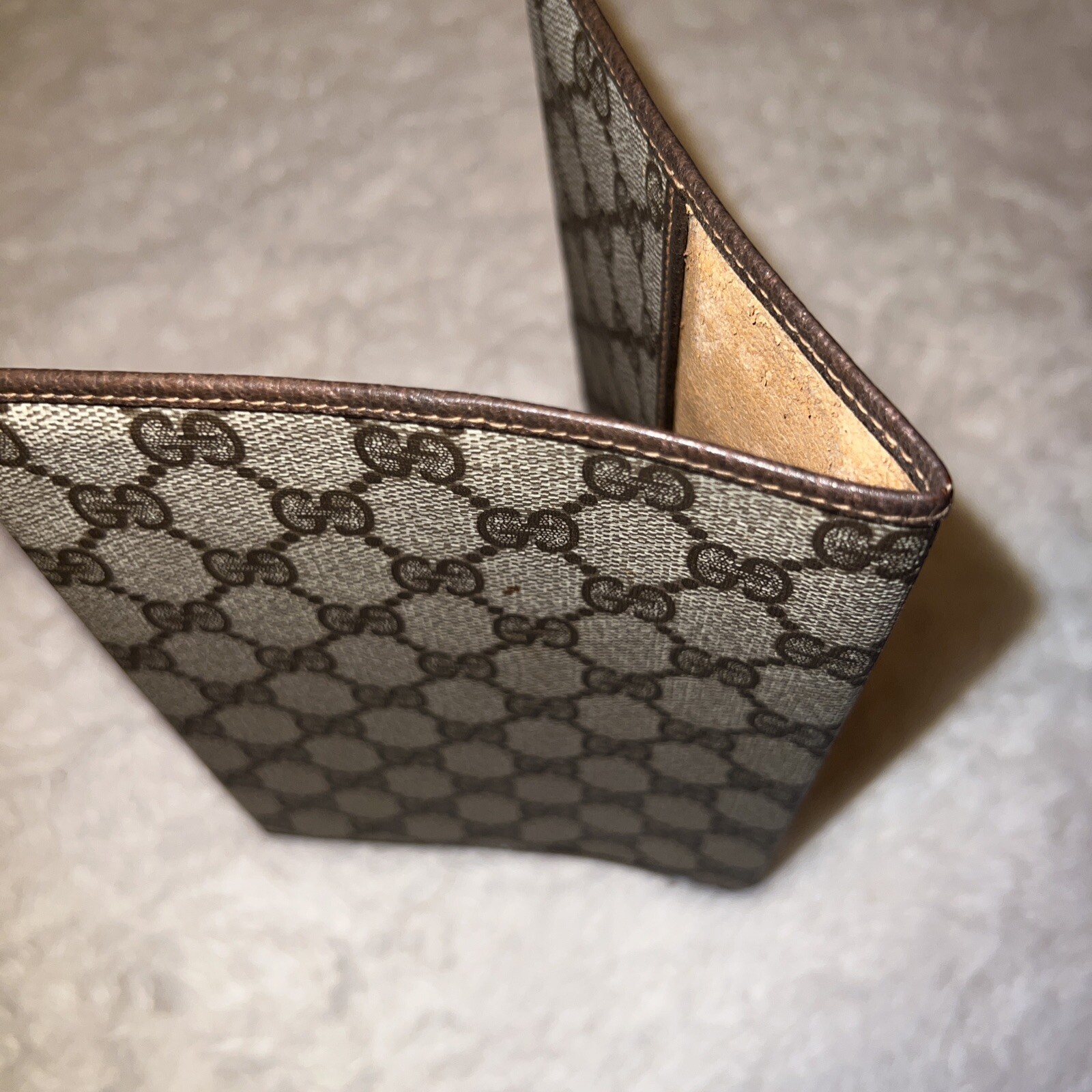 Authentic Vintage Gucci TV /notebook cover