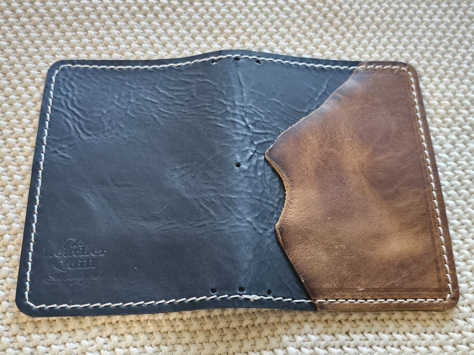 The Leather Quill Shoppe – Pocket Size Traveler’s Notebook Blue (no elastics)