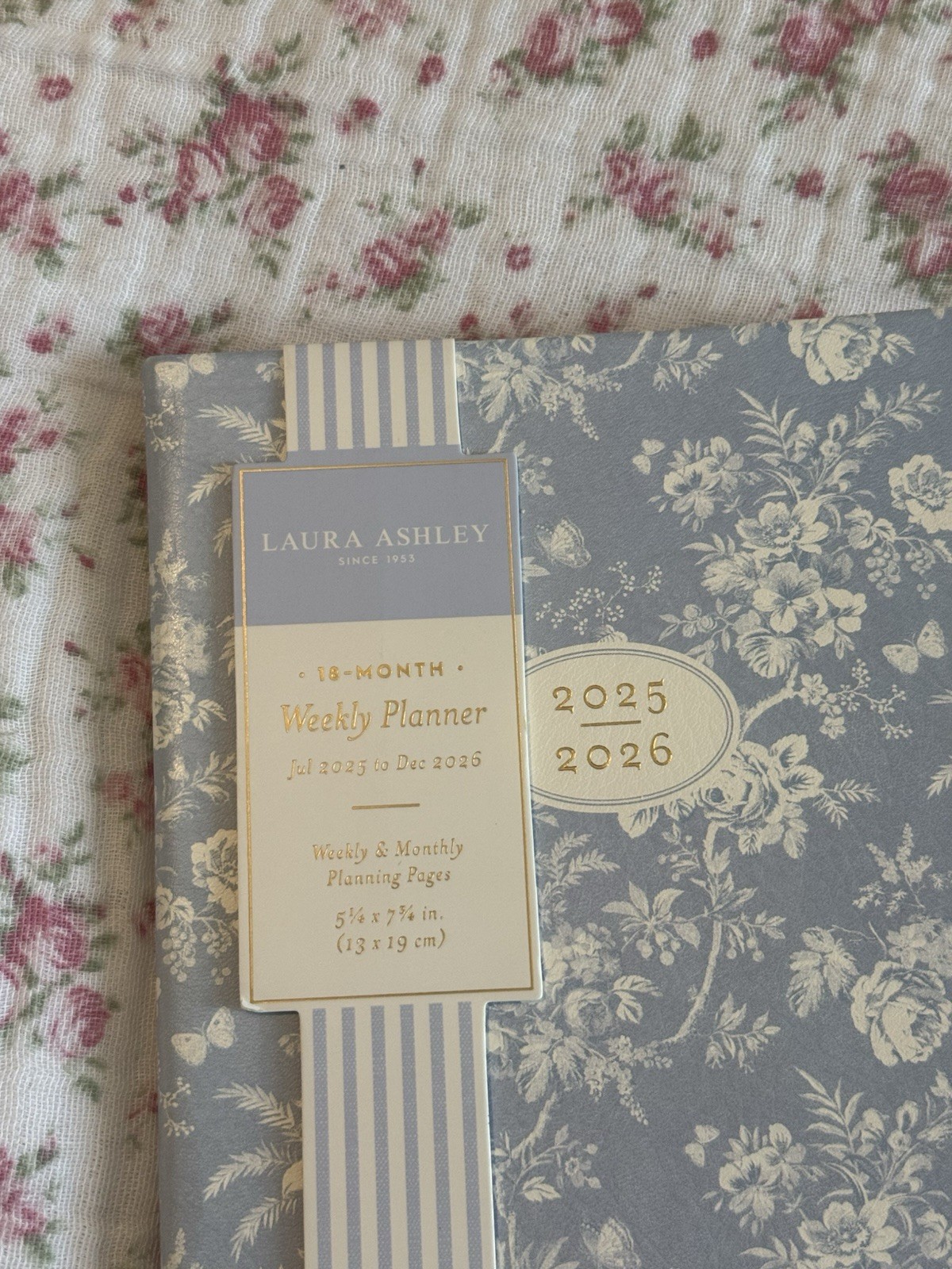 NWT Laura Ashley 18 Month Weekly Planner Blue Floral Toile