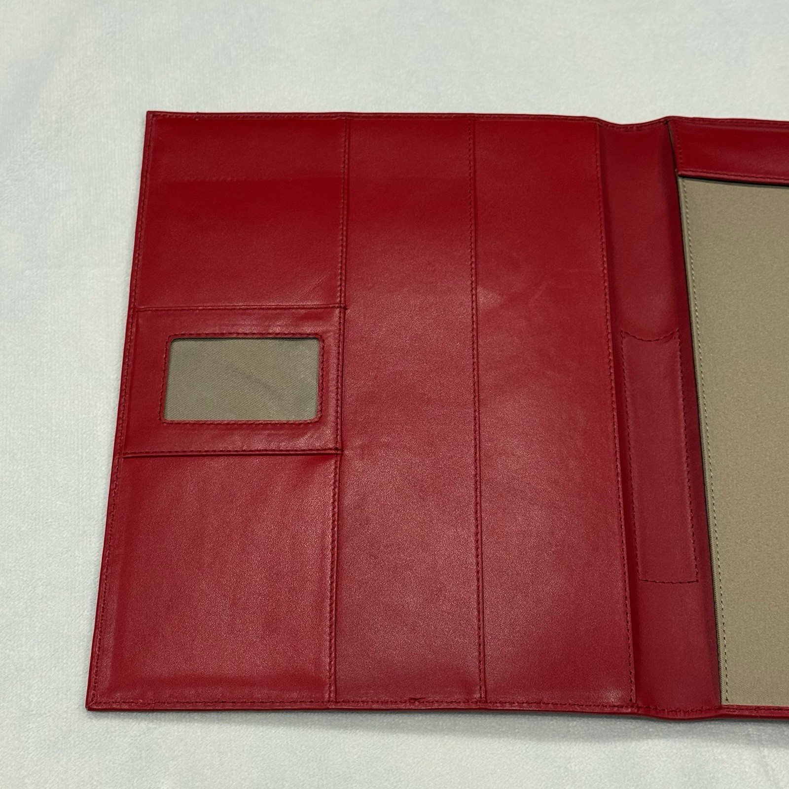 Levenger Executive Padfolio Tyler Folio Red Smooth Leather 10x12x1”
