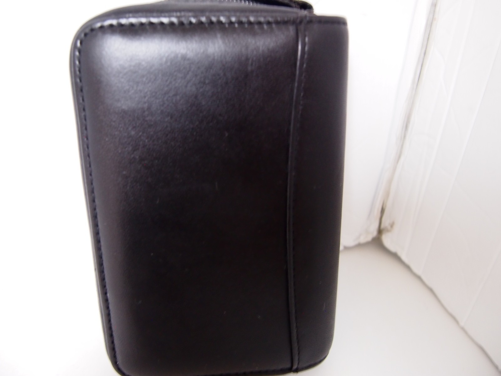 Vintage FRANKLIN COVEY Black Genuine Leather Compact full zip folder