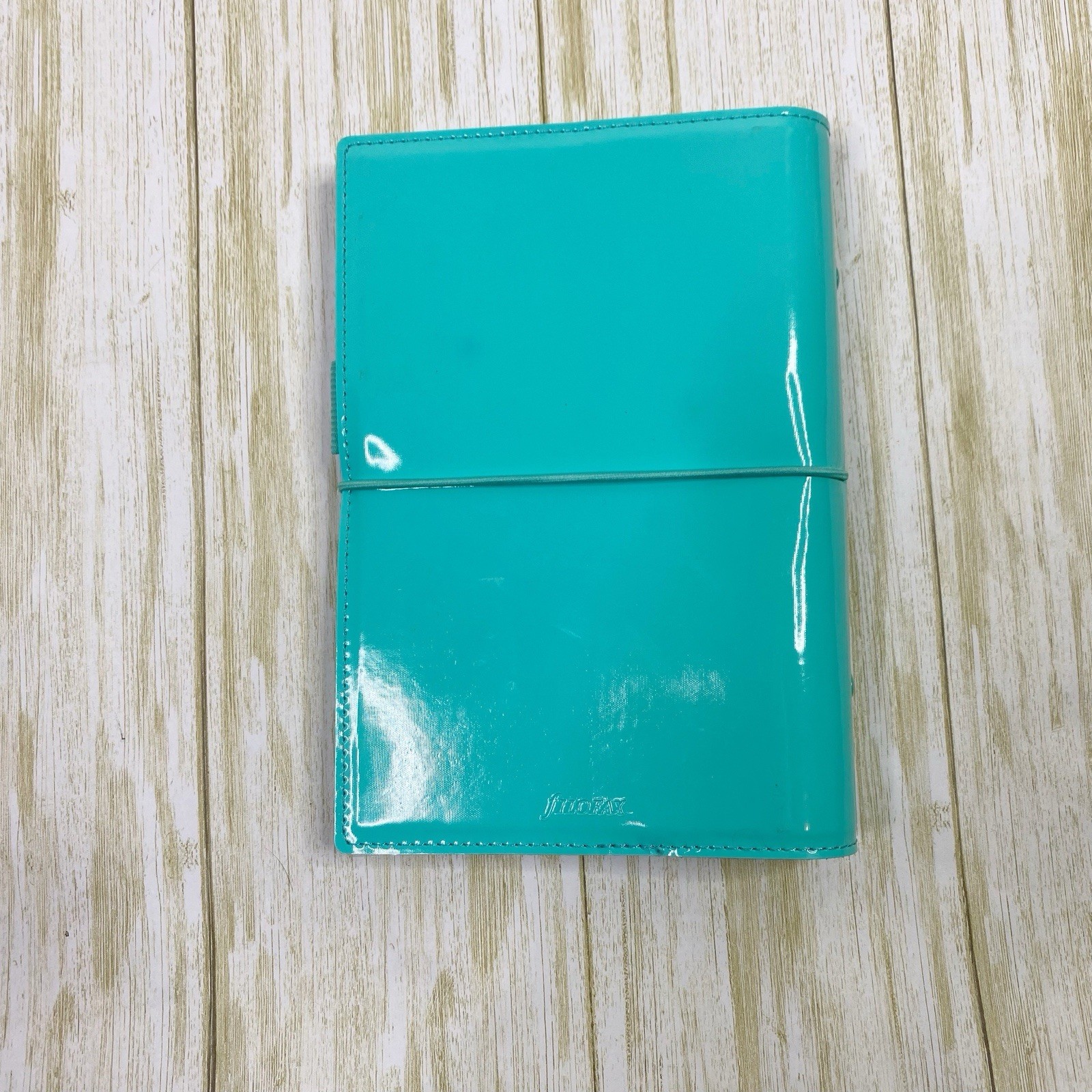 The Filofax Domino Patent Leather Organizer – A5 Turquoise – 022515