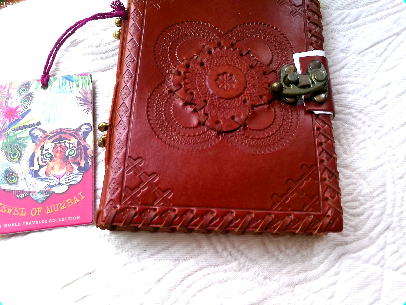 JEWEL OF MUMBAI HANDMADE LEATHER JOURNAL ORNATE METAL LATCH 144 LINED PAGES A