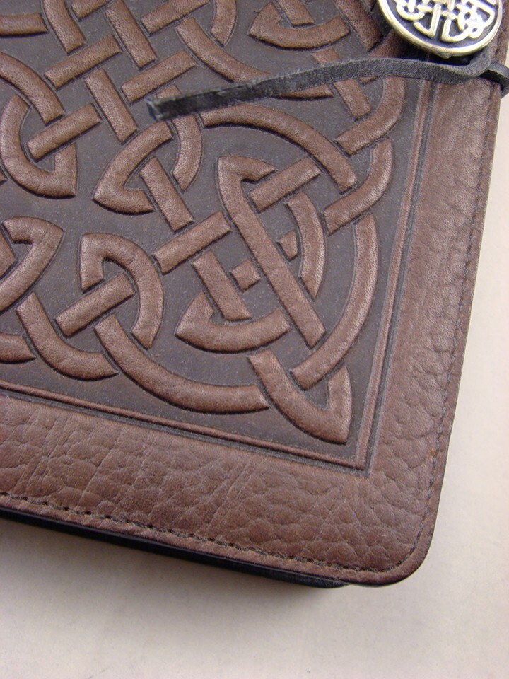 Oberon Leather Journal: 6×9 Bold Celtic Knot Cover w/ Blank Page Insert – NOS!