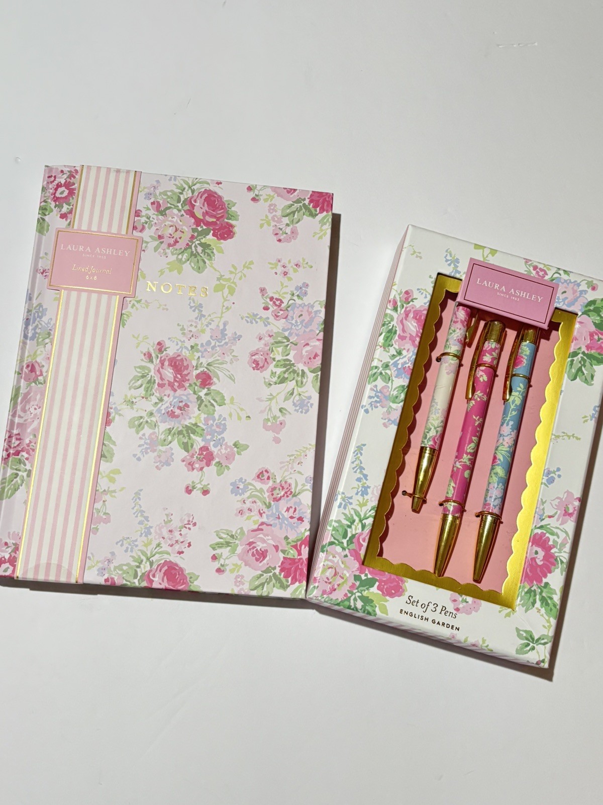 LAURA ASHLEY Shabby Chick Pink floral lined journal& English Garden Pen set NEW