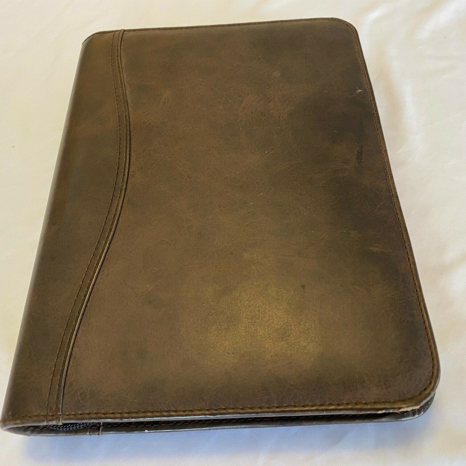 DAYTIMER Brown Simulated Leather Full Zip Around Desk Size Planner Cover