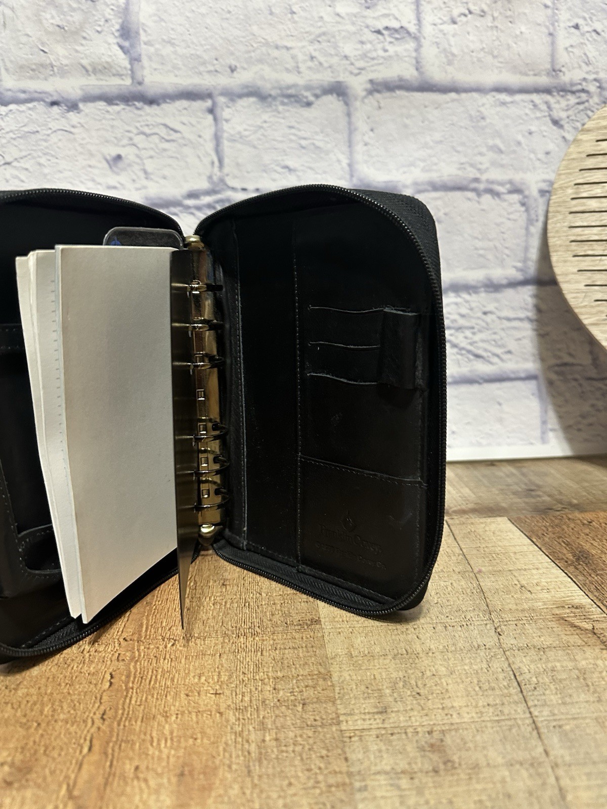 Franklin Covey Vintage 1996 Black Leather Zip Around Planner Organizer Compact
