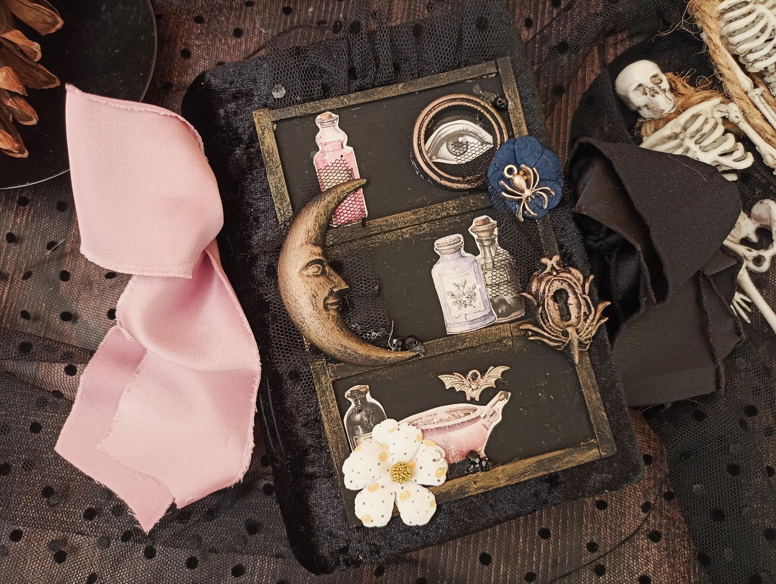 Junk journal handmade blank Witch Spell Book Halloween Spooky 6×5 in 200 pgs