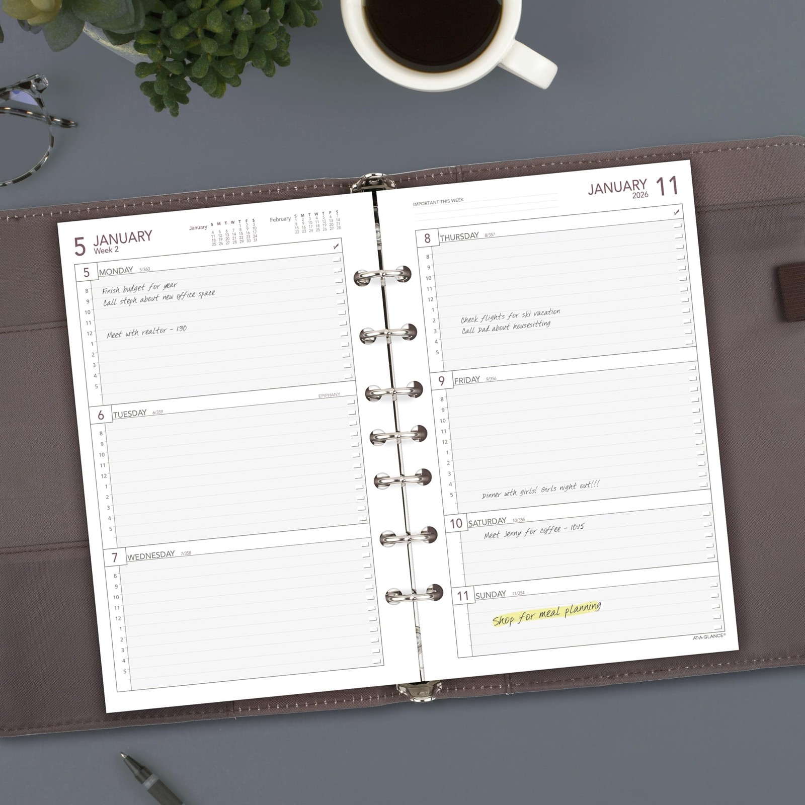 AT-A-GLANCE 2026 Planner Refill, Weekly, 5-1/2″ x 8-1/2″, Size 4 Desk, White
