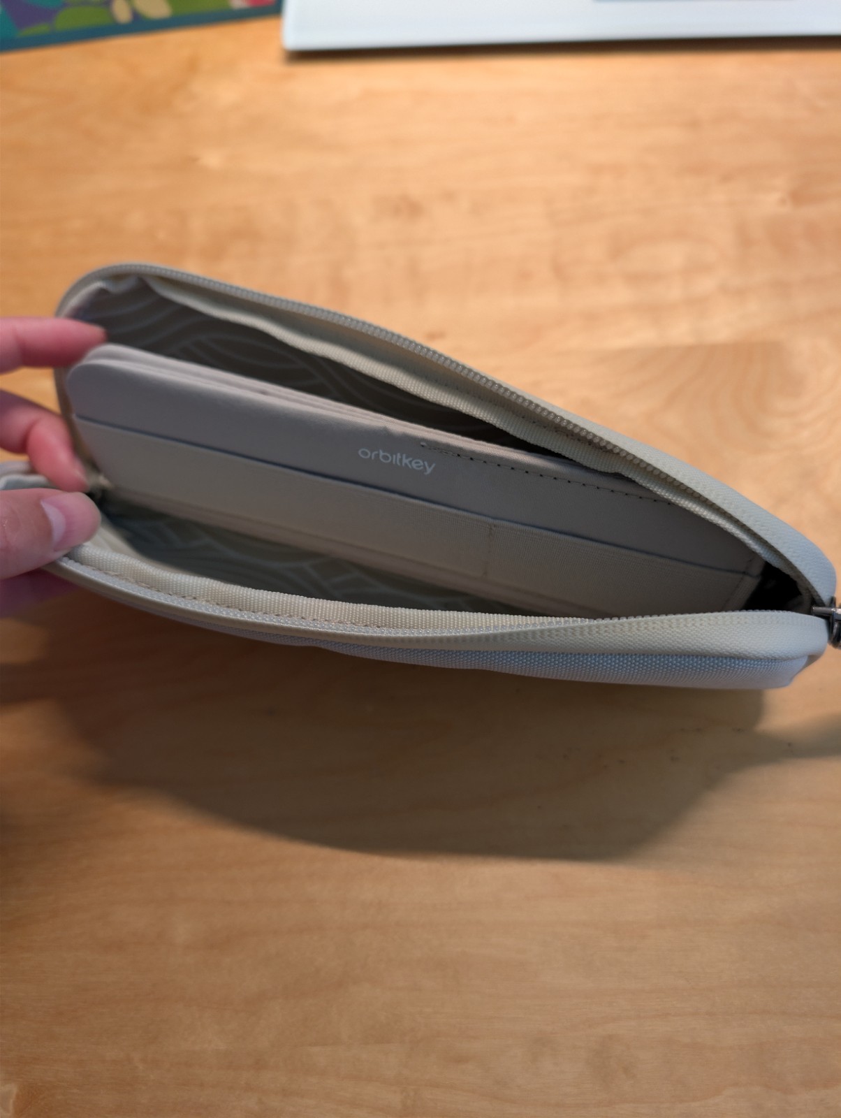 KonMari Orbitkey Compendium A5 Leather Portfolio Organizer with Cover, A5 Size
