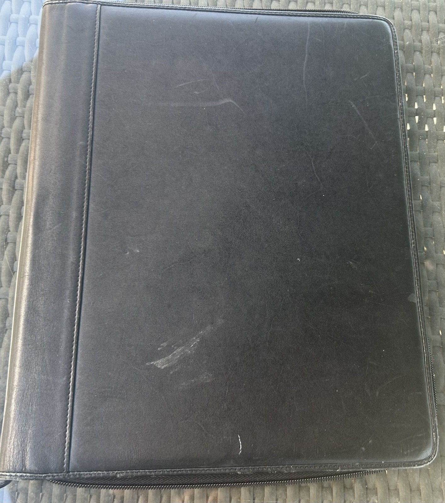 Levenger Executive Folio Black Leather $159