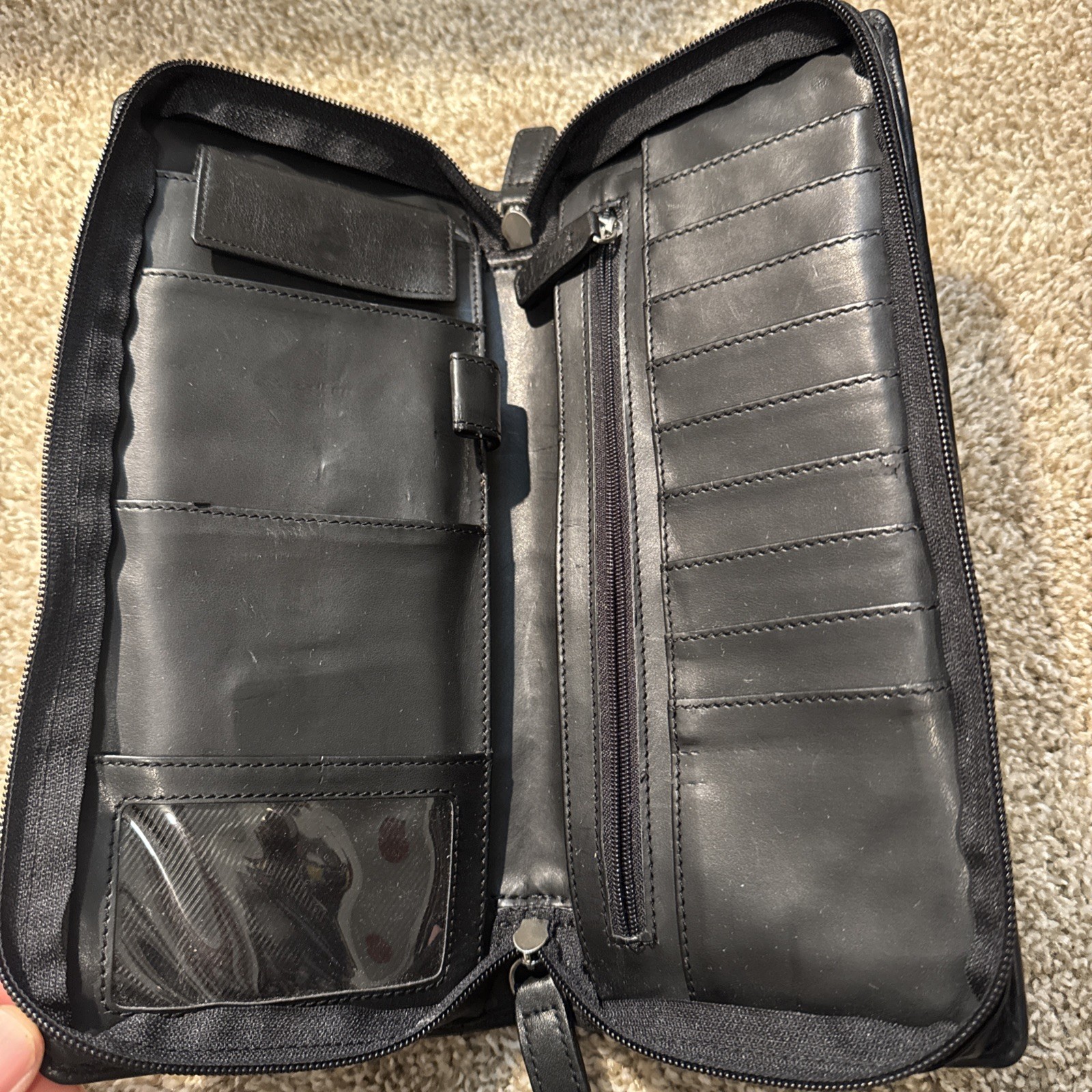 Franklin Covey Large 10×5 Black Leather Zip Around Travel Wallet Organizer