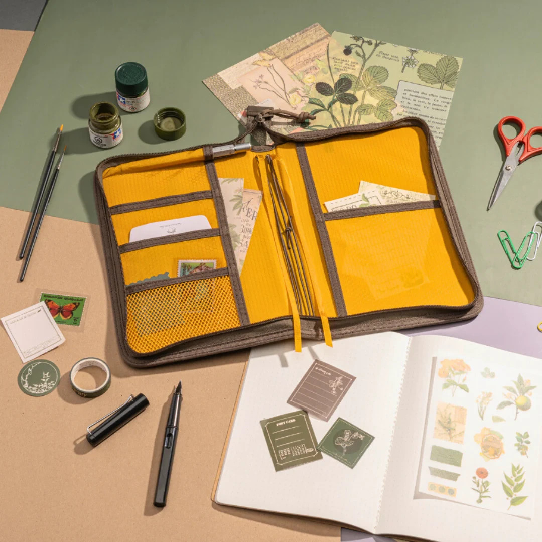 Lochby Field Folio Brown, | A5 | Water Resistant Zippered Travel Journal