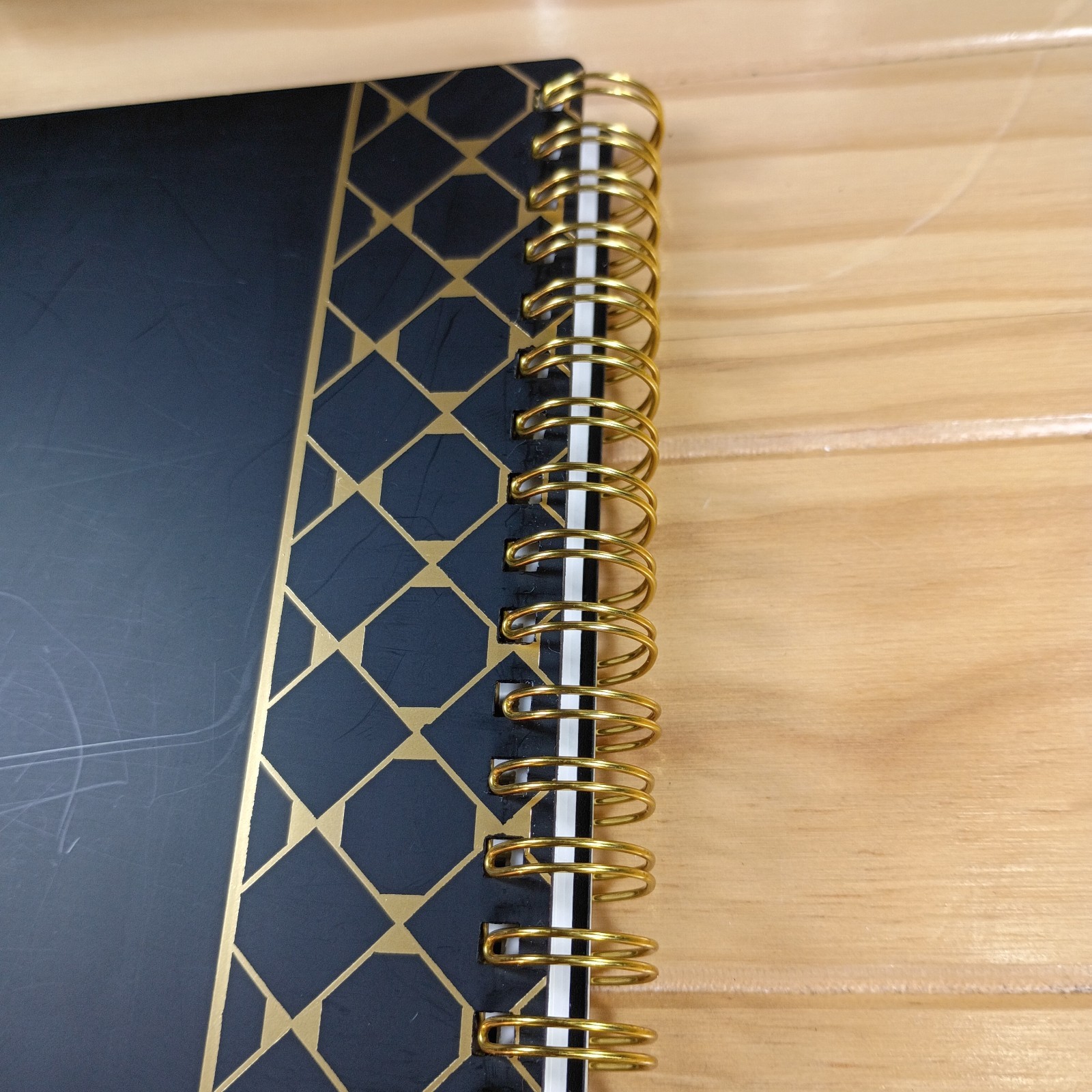 Cambridge Agenda Weekly Monthly Planner 2026 Classic 8-1/2 x 11 In. Wire-O New