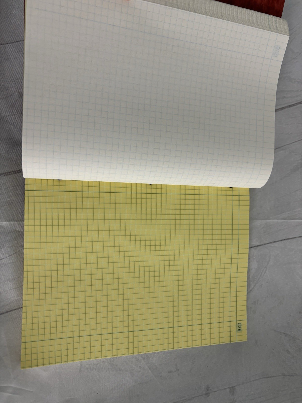 Roaring Spring Laboratory Research Notebook with Carbon Model 77649