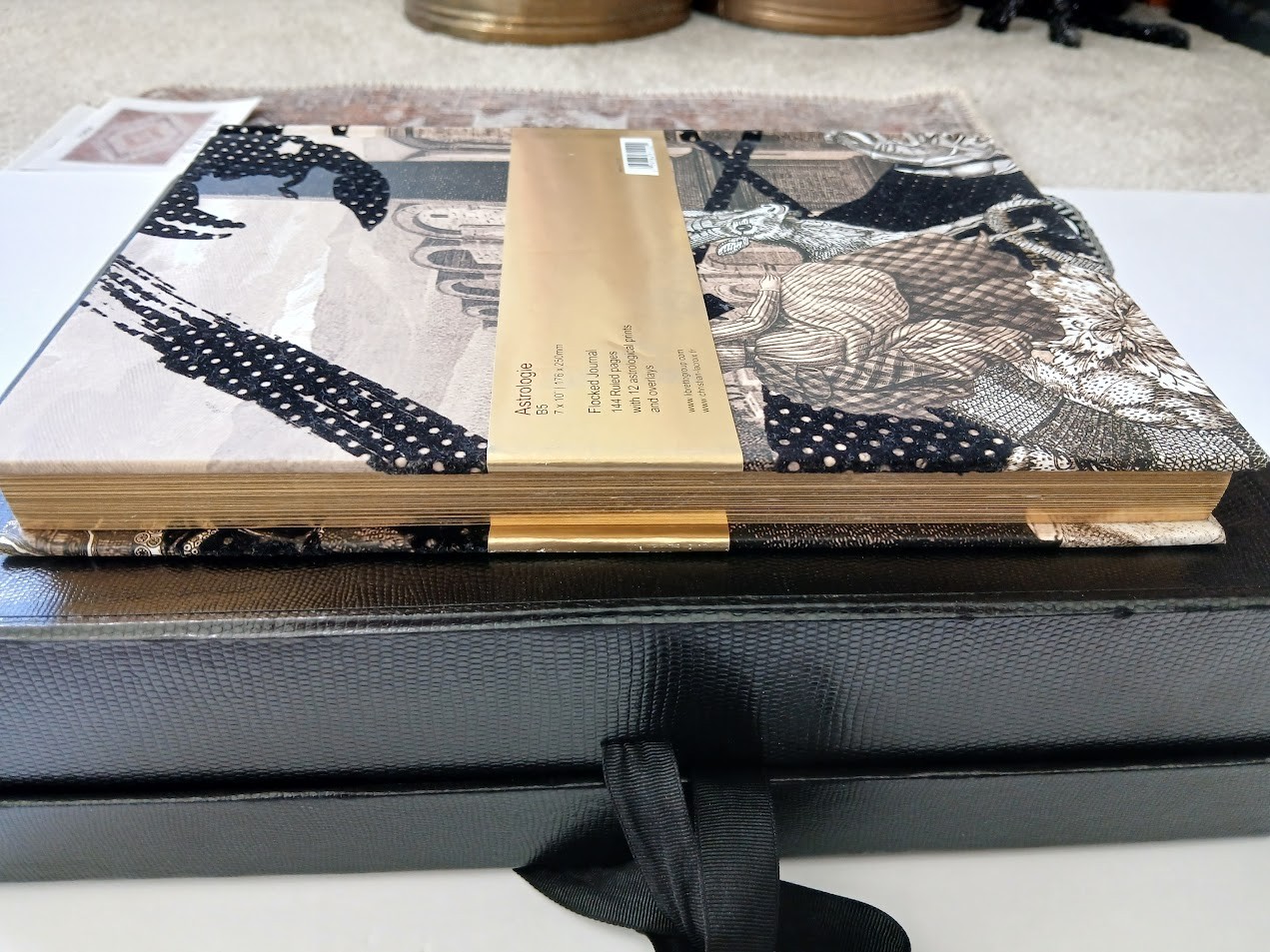 EXQUISITE Christian Lacroix Papier 2016 ASTROLOGIE Flocked Journal