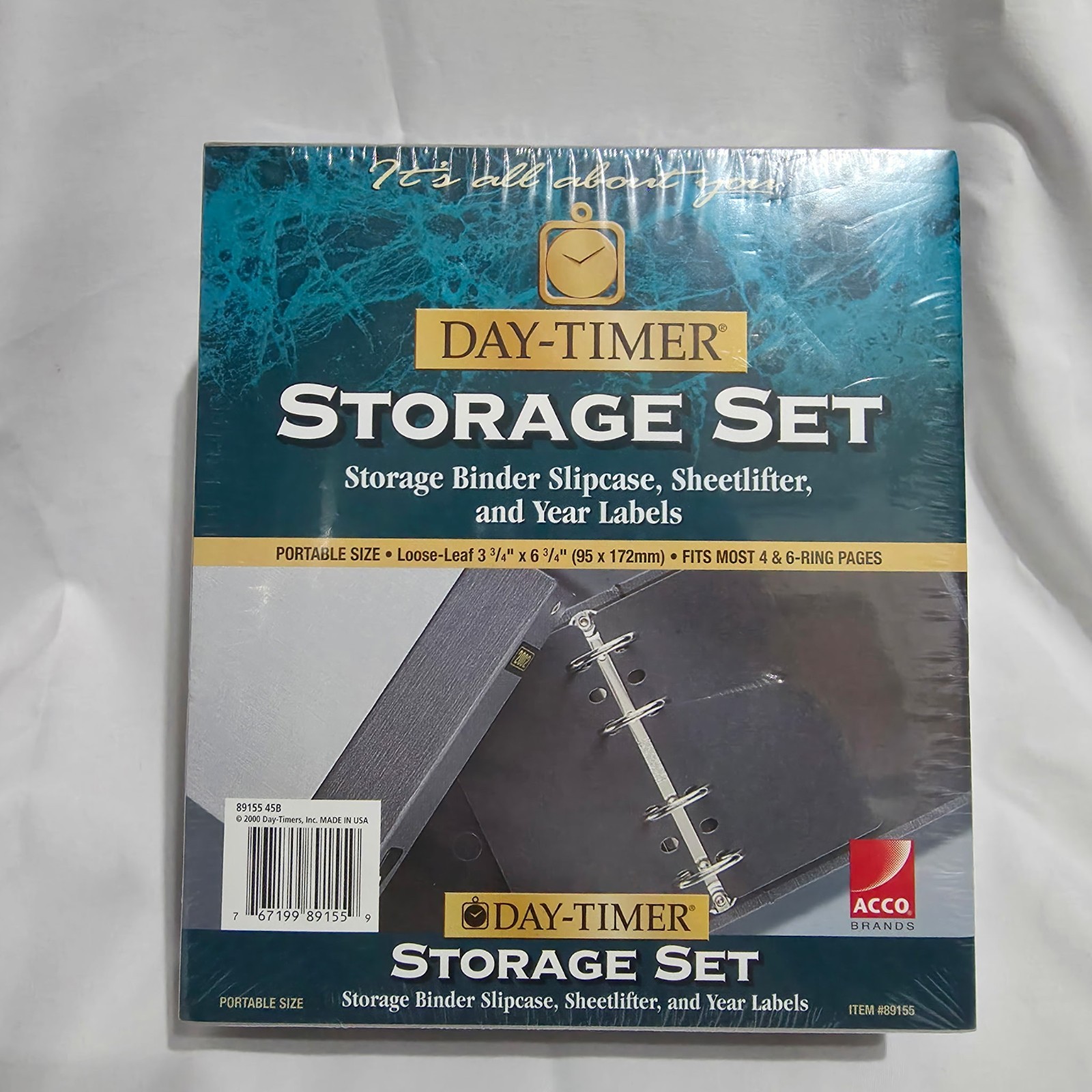 Acco Brands Day-Timer Storage Binder Set W/ Slipcase Desk Size 80045 45b
