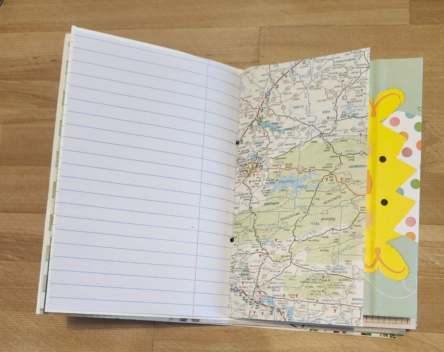 Handmade Junk Journal 90 pages Colorful & Bright 6×6.5″