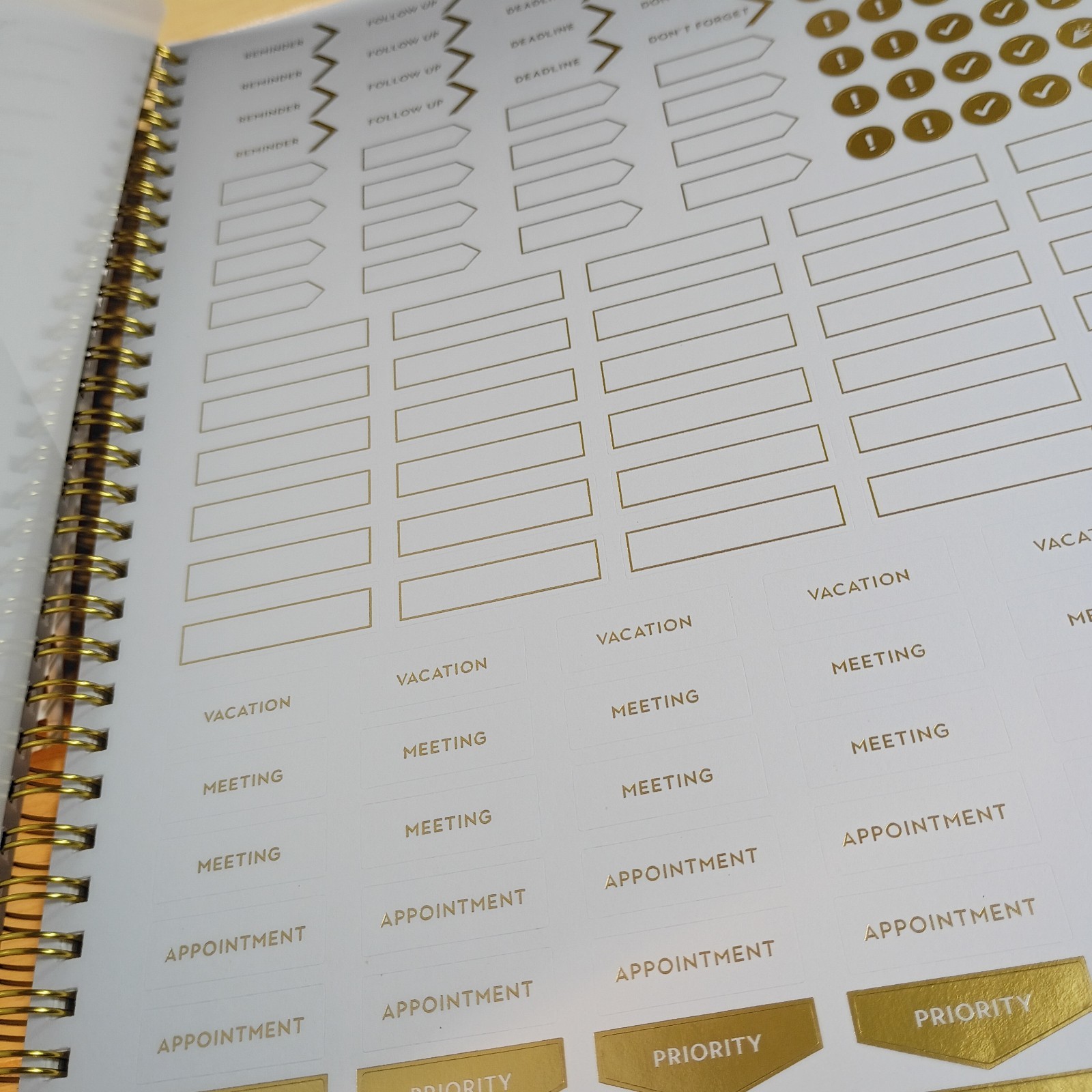 Cambridge Agenda Weekly Monthly Planner 2026 Classic 8-1/2 x 11 In. Wire-O New
