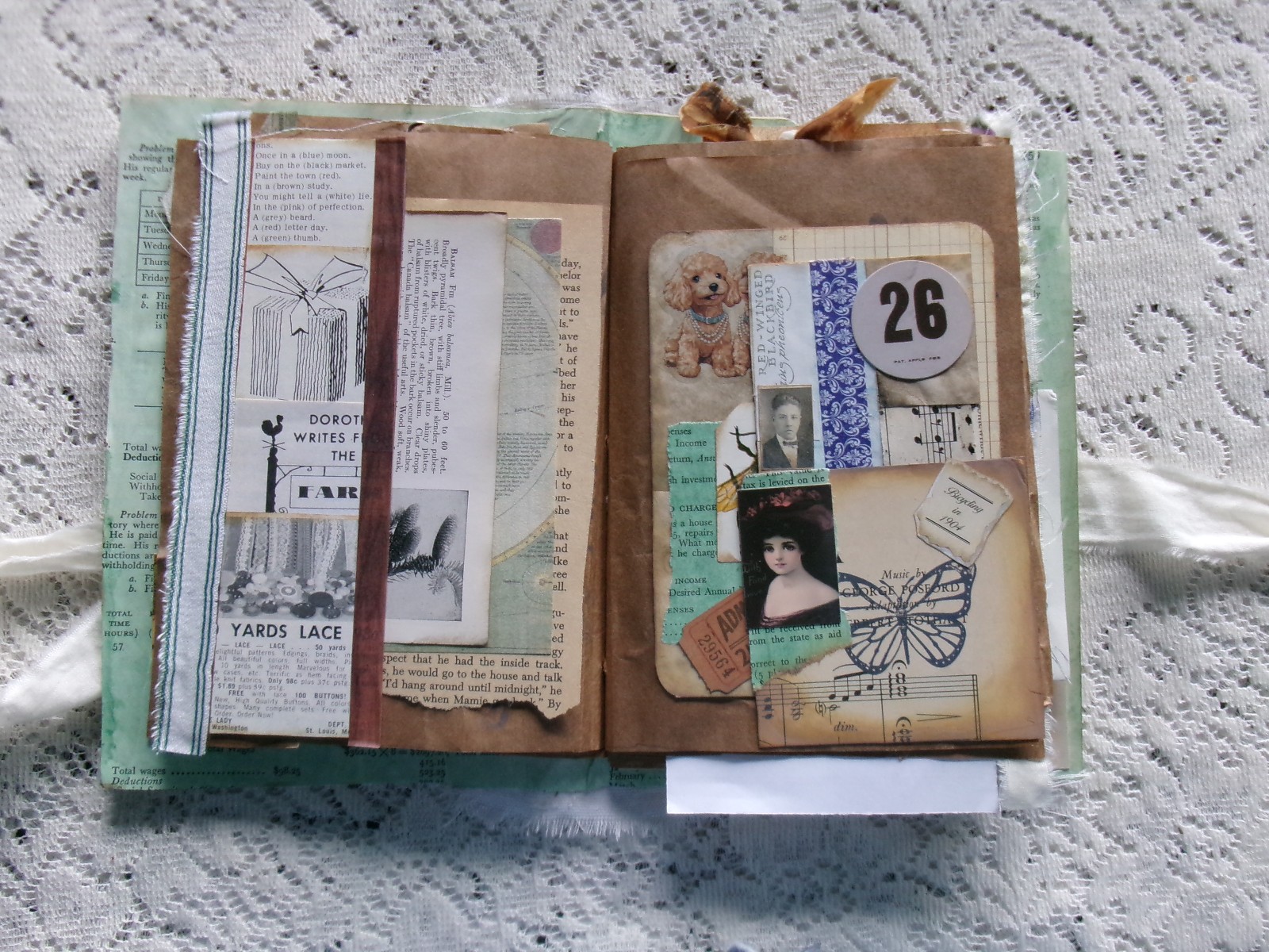 JUNK JOURNAL LADY IN THE MIRROR 6 1/2″ X 9″ APPROX. 50 PAGES