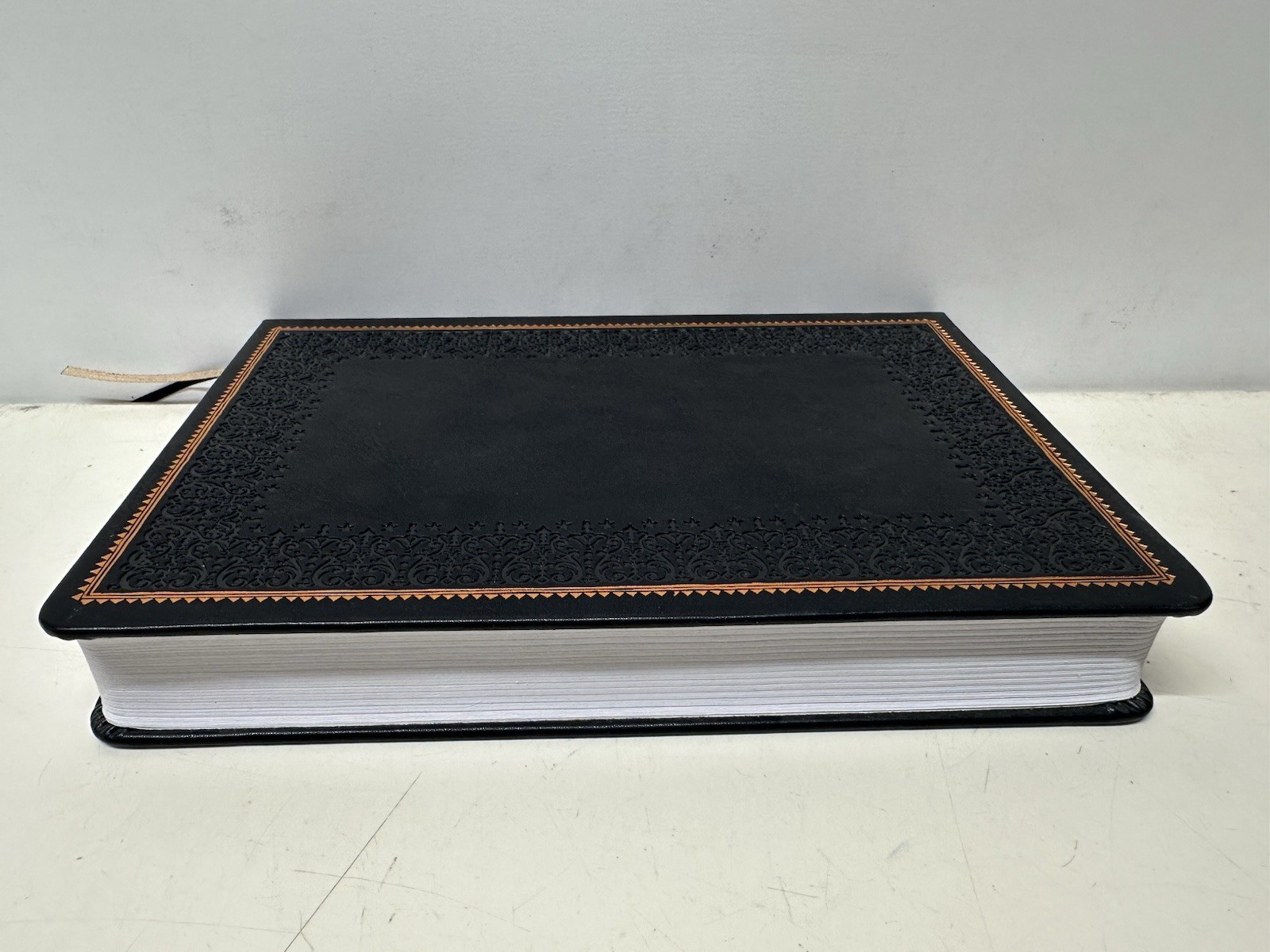 NEW Leatherette (faux leather) Black Blank Sketchbook Journal. 5.5 x 8 in.