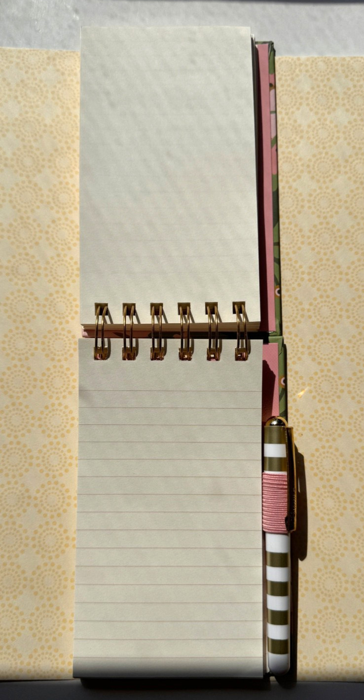 Spiral Pocket Lined Notebook + Pen-Floral Design-6.5 in x3.5 in- Shopping list..