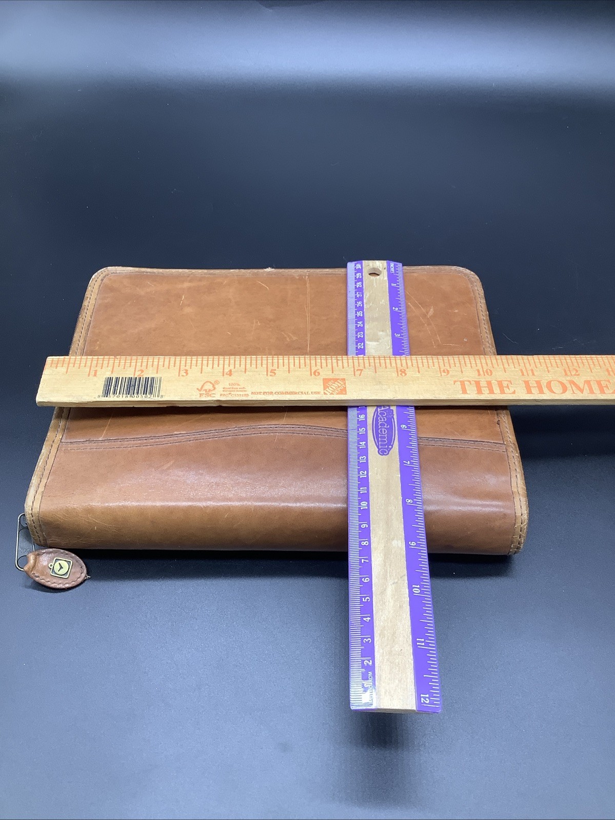 Day Timer – Genuine Leather Wallet Organizer – Nice Broken In Look